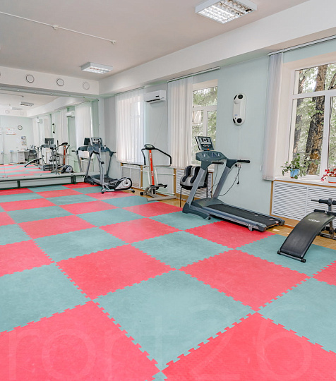 Детский санаторий "Салют" г. Железноводск, спорт зал Детский санаторий "Салют" г. Железноводск, спорт зал