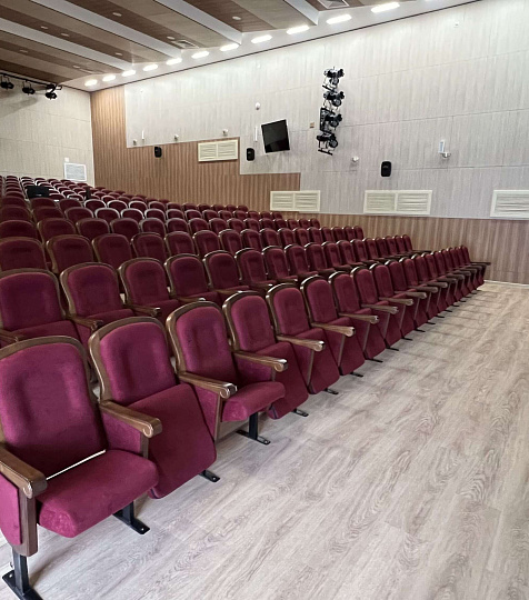 Санаторий «Дубовая Роща», г. Железноводск. Кино-концертный зал Санаторий «Дубовая Роща», г. Железноводск. Кино-концертный зал