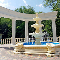 Санаторий «Дубовая Роща», г. Железноводск. Территория Санаторий «Дубовая Роща», г. Железноводск. Территория