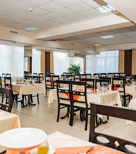 Санаторий «им. Эрнста Тельмана», Железноводск Санаторий «им. Эрнста Тельмана», Железноводск