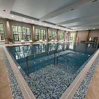 Санаторий «Дубовая Роща», г. Железноводск. Бассейн Санаторий «Дубовая Роща», г. Железноводск. Бассейн