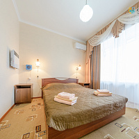 Санаторий «им. Эрнста Тельмана», Железноводск. Двухместный двухкомнатный номер Санаторий «им. Эрнста Тельмана», Железноводск. Двухместный двухкомнатный номер