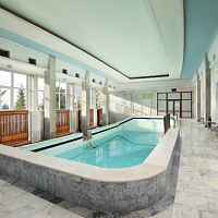 Санаторий «им. Г.К. Орджоникидзе», Кисловодск. Бассейн Санаторий «им. Г.К. Орджоникидзе», Кисловодск. Бассейн