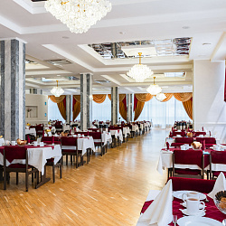 «Ессентукский военный санаторий», г. Ессентуки. Столовая «Ессентукский военный санаторий», г. Ессентуки. Столовая