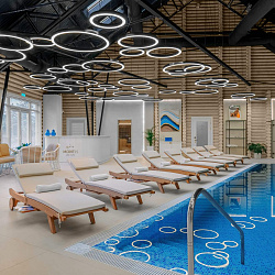 Спа-санаторий AMK Montis Club г. Железноводск. Закрытый бассейн Спа-санаторий AMK Montis Club г. Железноводск. Закрытый бассейн