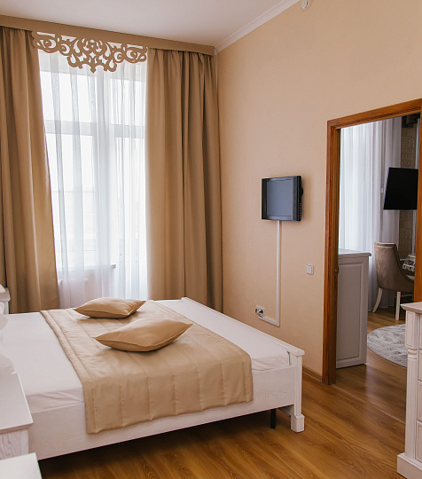 Санаторий «им. С.М. Кирова» Железноводск. Номер «Люкс» Санаторий «им. С.М. Кирова» Железноводск. Номер «Люкс»