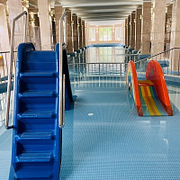 Санаторий «Дворец нарзанов» г. Кисловодск. Бассейн. Детская зона Санаторий «Дворец нарзанов» г. Кисловодск. Бассейн. Детская зона