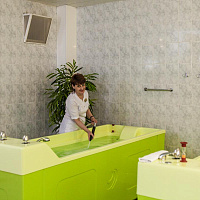 Санаторий «им. М.И. Калинина» г. Ессентуки. Ванное отделение, подводный душ-массаж Санаторий «им. М.И. Калинина» г. Ессентуки. Ванное отделение, подводный душ-массаж