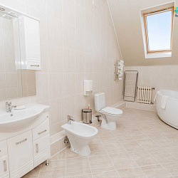 Пансионат «Империал», Кисловодск. Ванная комната Пансионат «Империал», Кисловодск. Ванная комната