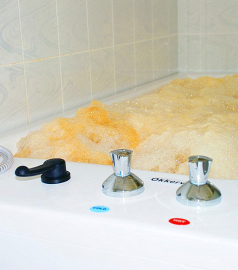 Санаторий «Нива» Ессентуки, ванное отделение, пенно-солодковая ванна Санаторий «Нива» Ессентуки, ванное отделение, пенно-солодковая ванна