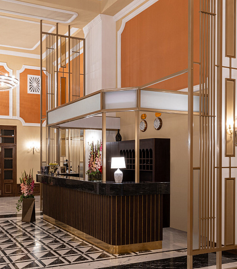 Оздоровительный комплекс " Лермонтовские ванны", зона ресепшн Оздоровительный комплекс " Лермонтовские ванны", зона ресепшн