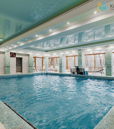 Санаторий «Центросоюз» г. Кисловодск. Бассейн Санаторий «Центросоюз» г. Кисловодск. Бассейн