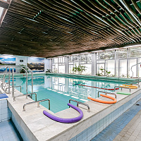 Санаторий «Россия» г. Ессентуки. Бассейн Санаторий «Россия» г. Ессентуки. Бассейн