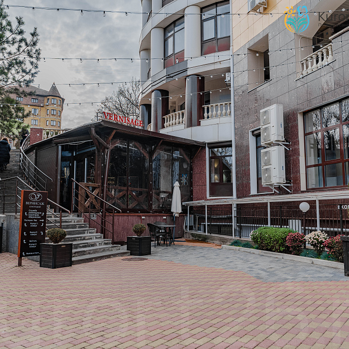 Cанаторий «Вернисаж» г. Кисловодск. Территория Cанаторий «Вернисаж» г. Кисловодск. Территория