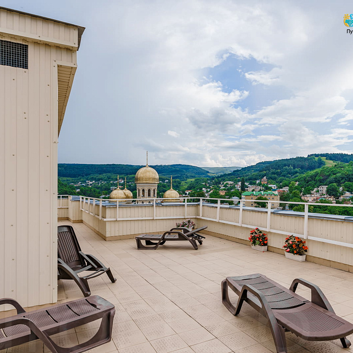 Санаторий Крепость г. Кисловодск, аэросолярий на крыше Санаторий Крепость г. Кисловодск, аэросолярий на крыше