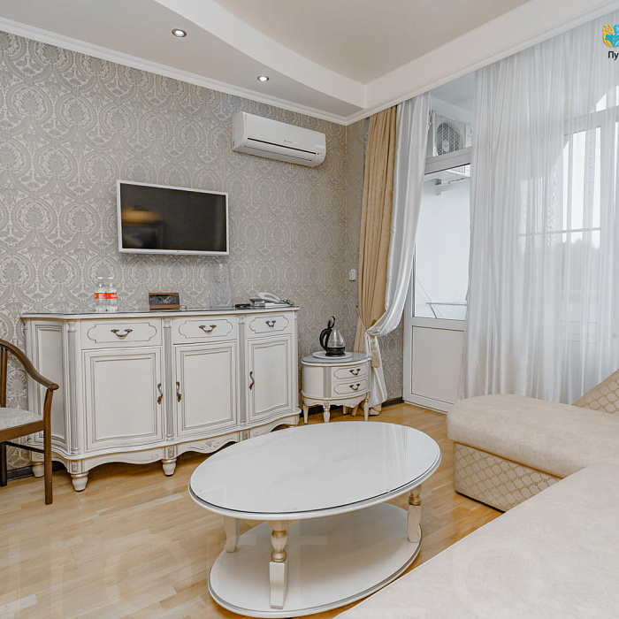 Санаторий Крепость г. Кисловодск, двухместный двухкомнатный Люкс Санаторий Крепость г. Кисловодск, двухместный двухкомнатный Люкс