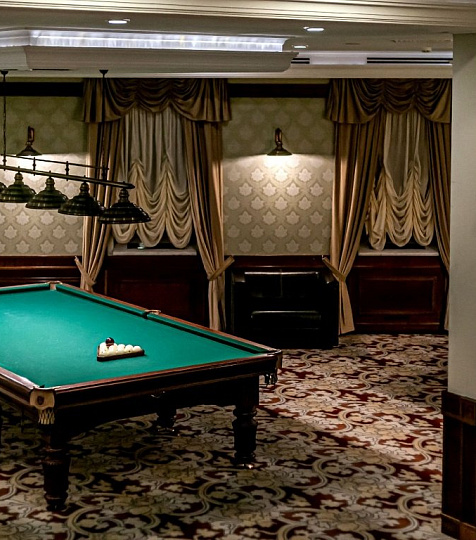 Санаторий «Заря» г. Кисловодск. Бильярдная Санаторий «Заря» г. Кисловодск. Бильярдная