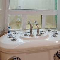 Санаторий «Пятигорье», г. Пятигорск. Ванное отделение, душ Шарко Санаторий «Пятигорье», г. Пятигорск. Ванное отделение, душ Шарко