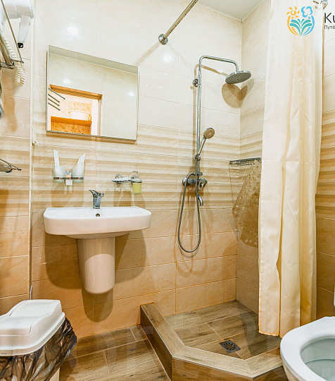 Санаторий «им. Димитрова» Кисловодск. Двухместный номер «Комфорт» Санаторий «им. Димитрова» Кисловодск. Двухместный номер «Комфорт»