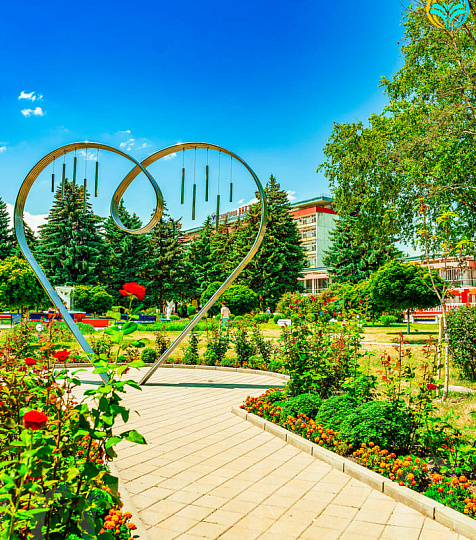 Санаторий «Виктория» Ессентуки. Территория Санаторий «Виктория» Ессентуки. Территория