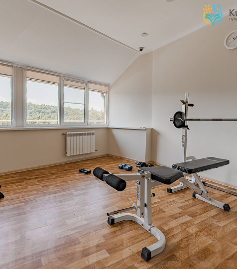 Санаторий «Джинал» г. Кисловодск. Зал ЛФК Санаторий «Джинал» г. Кисловодск. Зал ЛФК