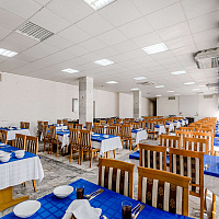 Санаторий «Россия» г. Ессентуки. Столовая Санаторий «Россия» г. Ессентуки. Столовая