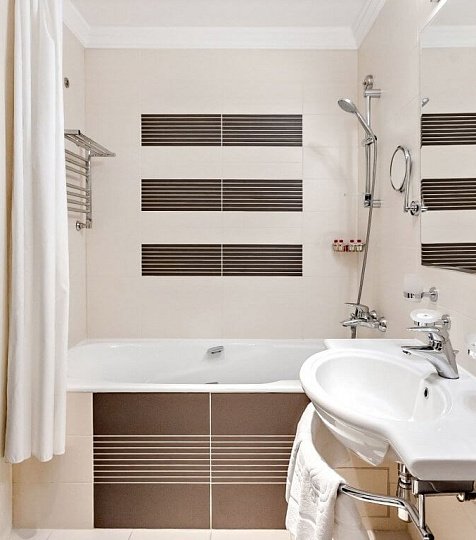 Санаторий «Заря», г. Кисловодск. Двухместный номер, ванная комната Санаторий «Заря», г. Кисловодск. Двухместный номер, ванная комната