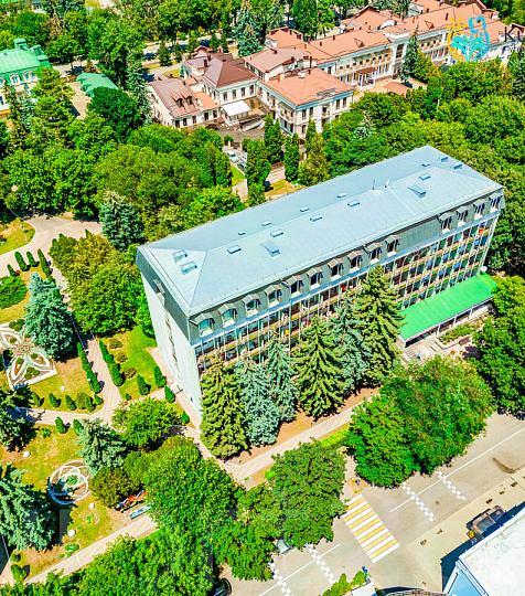 Санаторий «им. Анджиевского» г. Ессентуки. Территория Санаторий «им. Анджиевского» г. Ессентуки. Территория