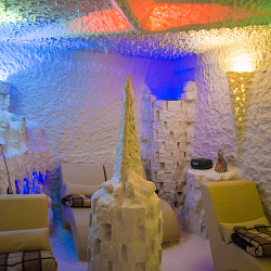 Санаторий «Пятигорский нарзан» г. Пятигорск. Соляная пещера (Галокамера) Санаторий «Пятигорский нарзан» г. Пятигорск. Соляная пещера (Галокамера)