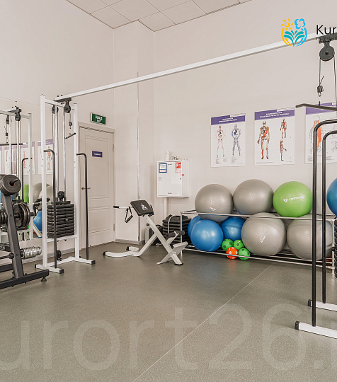 Санаторий «Елизавета—Минеральные Воды», г. Железноводск. Тренажерный зал Санаторий «Елизавета—Минеральные Воды», г. Железноводск. Тренажерный зал