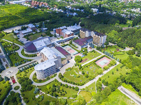 Санаторий «Машук Аква-Терм» Железноводск. Территория Санаторий «Машук Аква-Терм» Железноводск. Территория