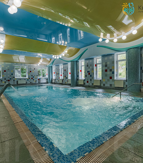 Санаторий «им. 30-летия Победы» г. Железноводск. Бассейн Санаторий «им. 30-летия Победы» г. Железноводск. Бассейн