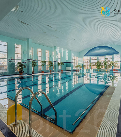 Санаторий «Долина Нарзанов» г. Ессентуки. Бассейн Санаторий «Долина Нарзанов» г. Ессентуки. Бассейн