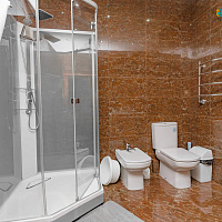 Санаторий Крепость г. Кисловодск, двухместный стандарт, ванная комната Санаторий Крепость г. Кисловодск, двухместный стандарт, ванная комната