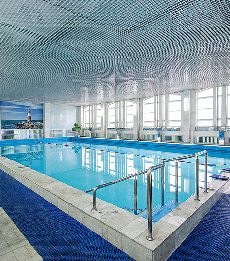 Санаторий «Тарханы», Пятигорск. Бассейн Санаторий «Тарханы», Пятигорск. Бассейн