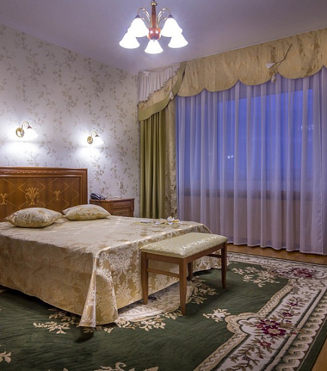 Санаторий «Москва», г. Ессентуки, Люкс (3-х комнатный 2-х местный) Санаторий «Москва», г. Ессентуки, Люкс (3-х комнатный 2-х местный)