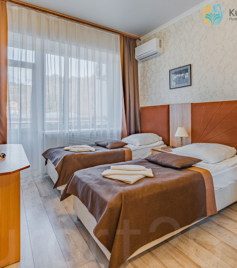 Санаторий «им. Димитрова» Кисловодск. Двухместный номер «Комфорт» Санаторий «им. Димитрова» Кисловодск. Двухместный номер «Комфорт»