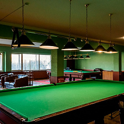 Санаторий «Россия» г. Ессентуки. Бильярдный зал Санаторий «Россия» г. Ессентуки. Бильярдный зал