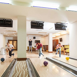 Санаторий «Дубовая Роща», г. Железноводск. Боулинг Санаторий «Дубовая Роща», г. Железноводск. Боулинг