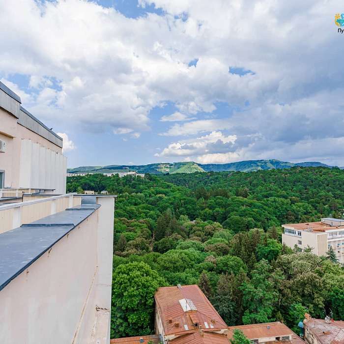 Санаторий Крепость г. Кисловодск, вид из окна Санаторий Крепость г. Кисловодск, вид из окна