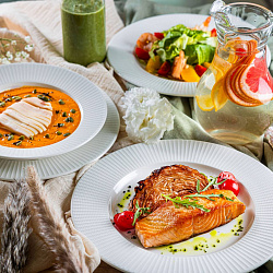 Санаторий «Елизавета—Минеральные Воды», г. Железноводск. Столовая Санаторий «Елизавета—Минеральные Воды», г. Железноводск. Столовая