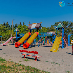 Детский военный санаторий, Пятигорск. Детская площадка Детский военный санаторий, Пятигорск. Детская площадка
