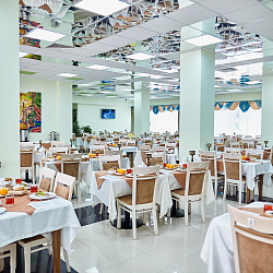 Санаторий «Казахстан» Ессентуки. Столовая Санаторий «Казахстан» Ессентуки. Столовая