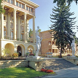 Санаторий «Красные камни», Кисловодск Санаторий «Красные камни», Кисловодск