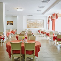 ФГБУ «Санаторно-реабилитационный центр МЧС России», Кисловодск. Столовая ФГБУ «Санаторно-реабилитационный центр МЧС России», Кисловодск. Столовая