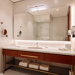 Санаторий «Источник». Номер, ванная комната Санаторий «Источник». Номер, ванная комната