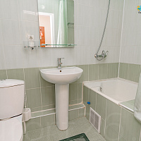 Санаторий «Долина Нарзанов» Железноводск, двухместный номер, ванная комната Санаторий «Долина Нарзанов» Железноводск, двухместный номер, ванная комната