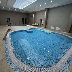 Санаторий «Дубовая Роща», г. Железноводск. Бассейн Санаторий «Дубовая Роща», г. Железноводск. Бассейн