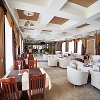 Санаторий «Радуга», Кисловодск. Обеденный зал Санаторий «Радуга», Кисловодск. Обеденный зал