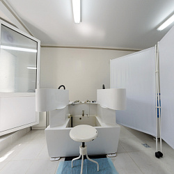 Санаторий «Эльбрус» Железноводск. Ванное отделение, 4-х камерные ванны Санаторий «Эльбрус» Железноводск. Ванное отделение, 4-х камерные ванны